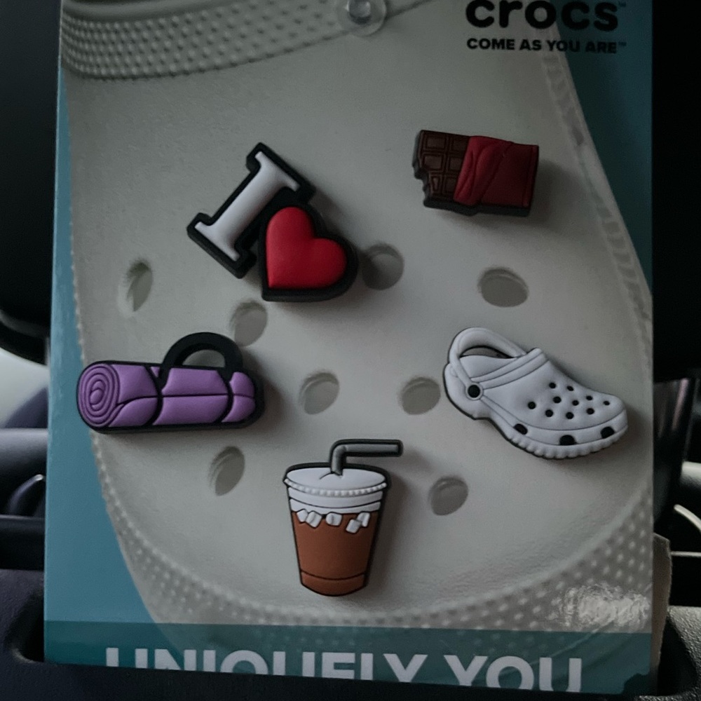2/$15 I Heart Pack of Croc Charms